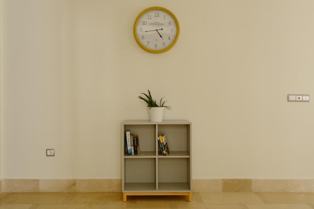 1E Azofaifo St Apartment Севілья Екстер'єр фото