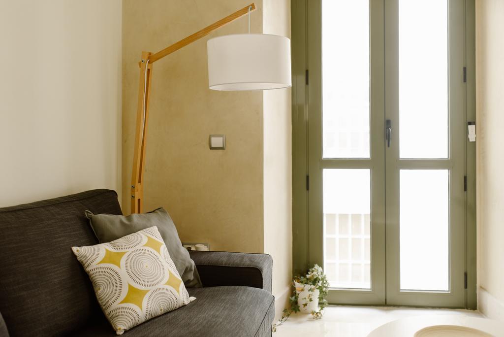 1E Azofaifo St Apartment Севілья Екстер'єр фото
